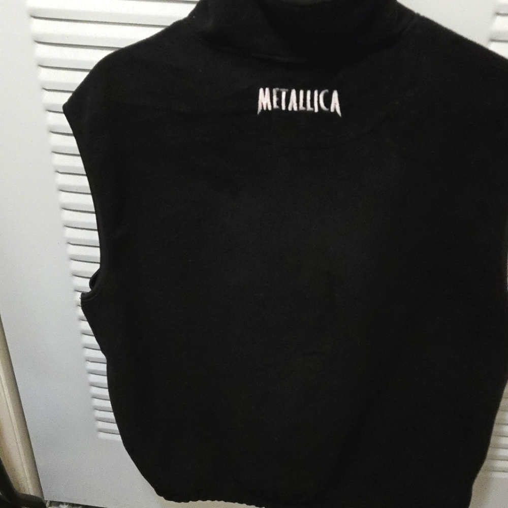 Metallic mens sleeveless vest